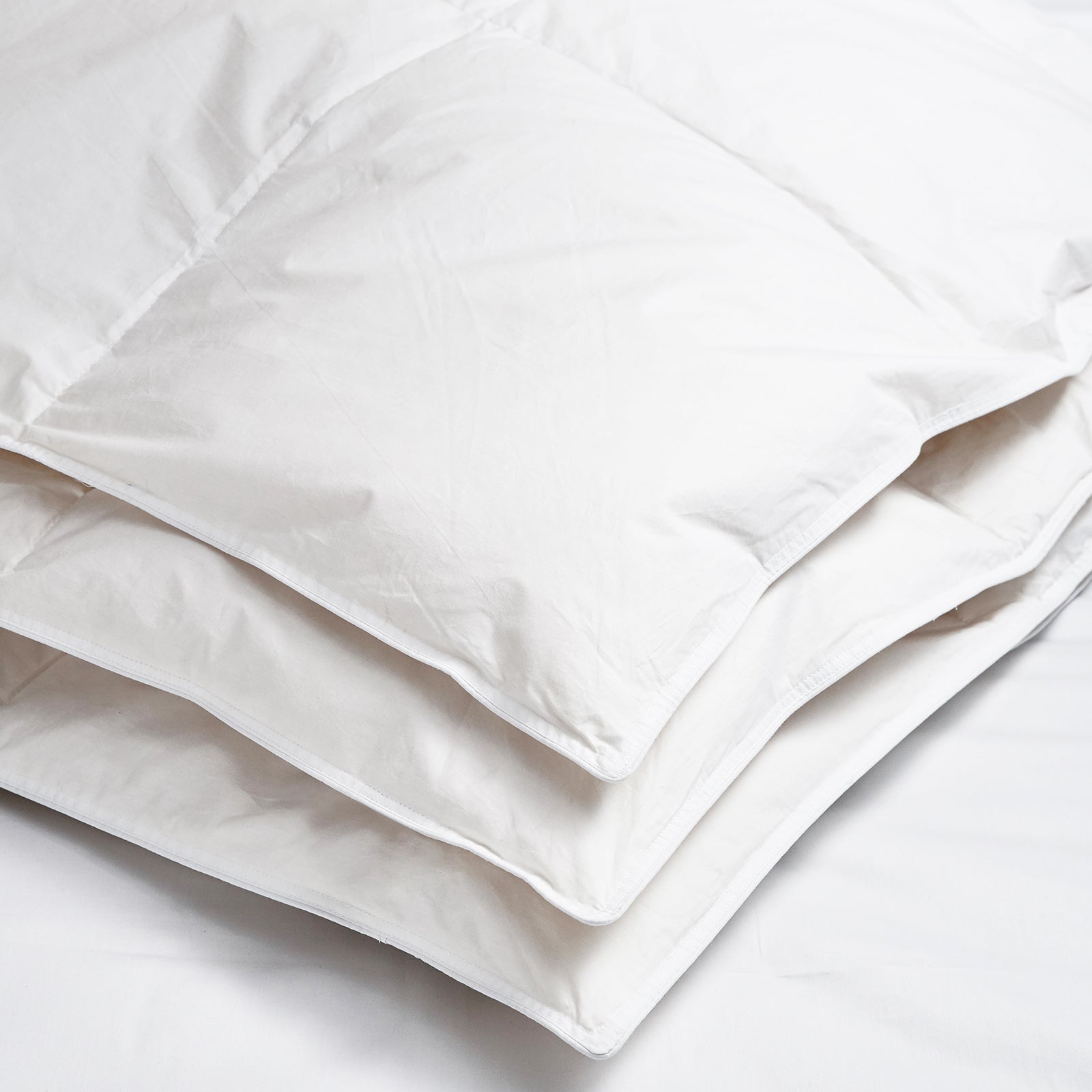 Couette légère printemps/été, plume naturelle, respirante - Collection Luxe