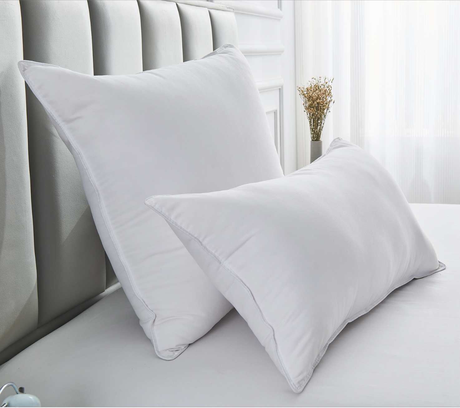 Oreiller moelleux, soutien cervical ergonomique, microfibre respirante - Collection Happy