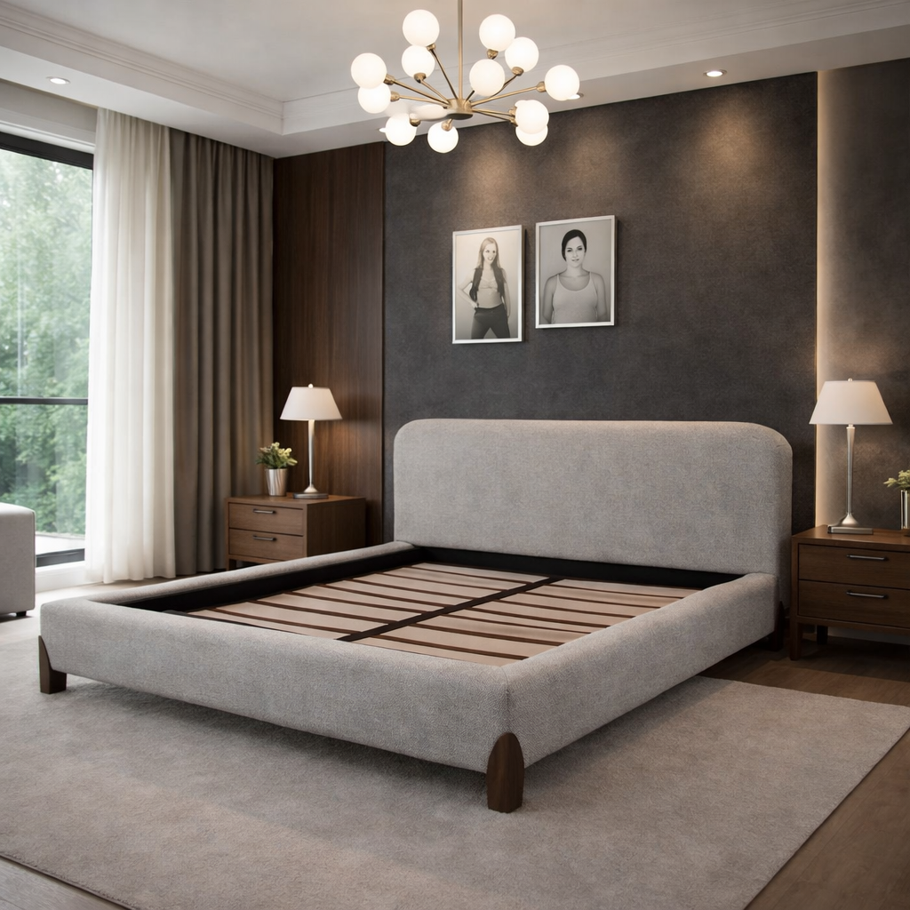 Lit en tissu feutrine avec lattes massives et tête de lit - Collection Capucine