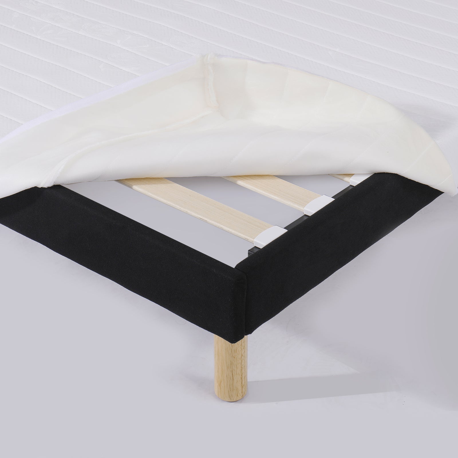 Komfort-Polsterboxspring: Holzstruktur und flexible Holzlamellen