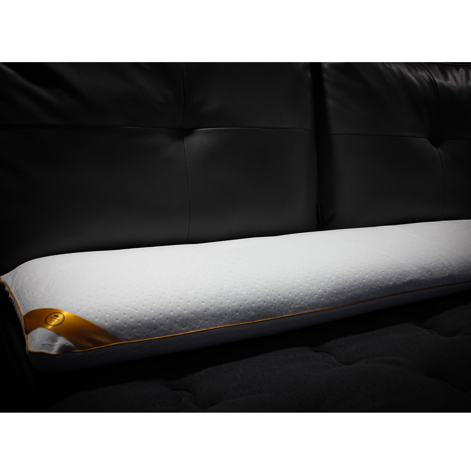 Goldpolster: Mikroperforierter Memory-Schaumstoff - Abnehmbarer Bezug