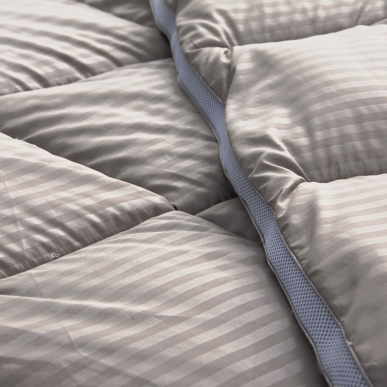 Pack Promo Rubis : Couette & Oreiller 60x60 cm