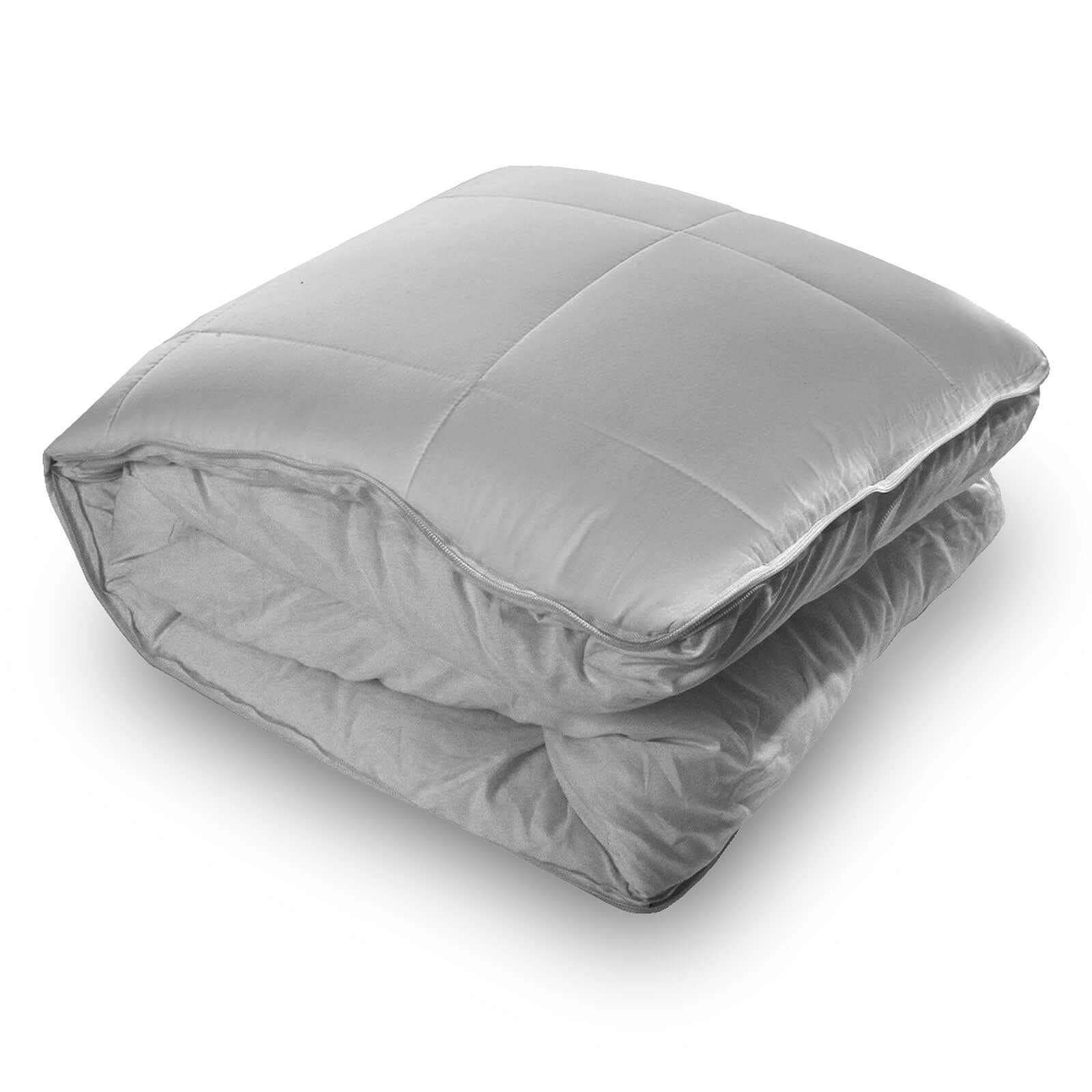 Couette 4 saisons : réversible et transformable en oreiller