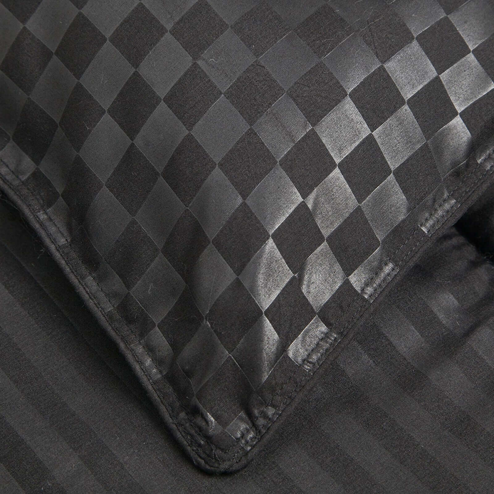 Couette légère tempérée, thermorégulatrice 4 saisons - Collection Soft Luxe