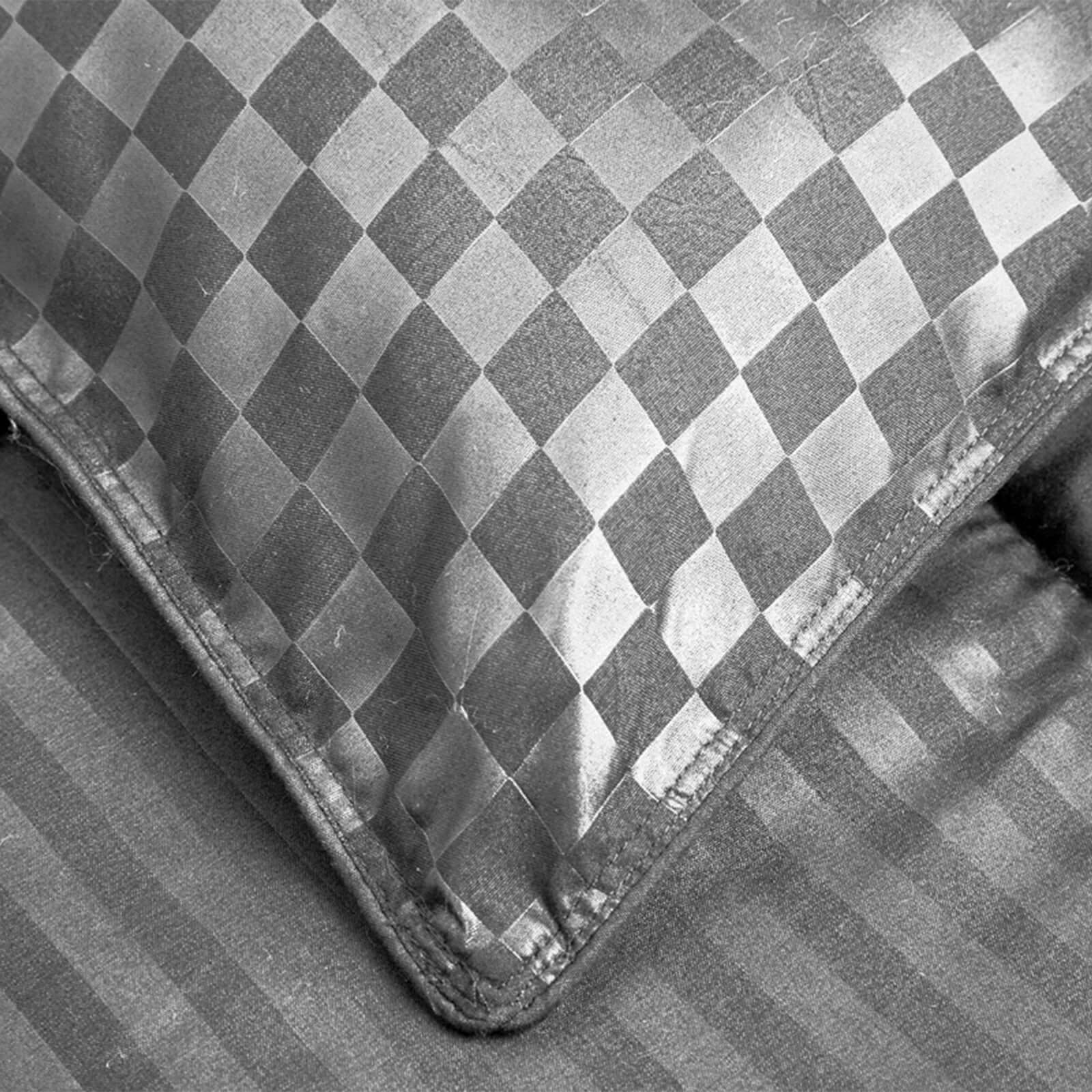Couette légère tempérée, thermorégulatrice 4 saisons - Collection Soft Luxe