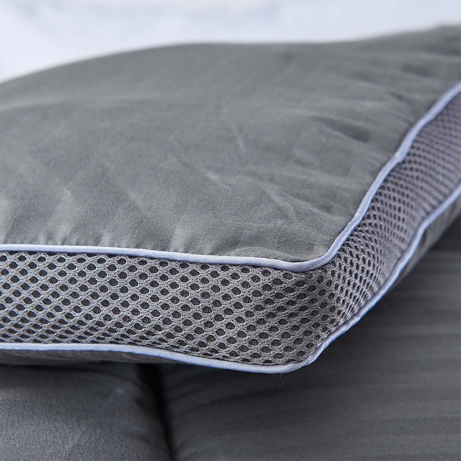 Couette 4 saisons tempérée, aération optimisée - Collection Luxe Grise