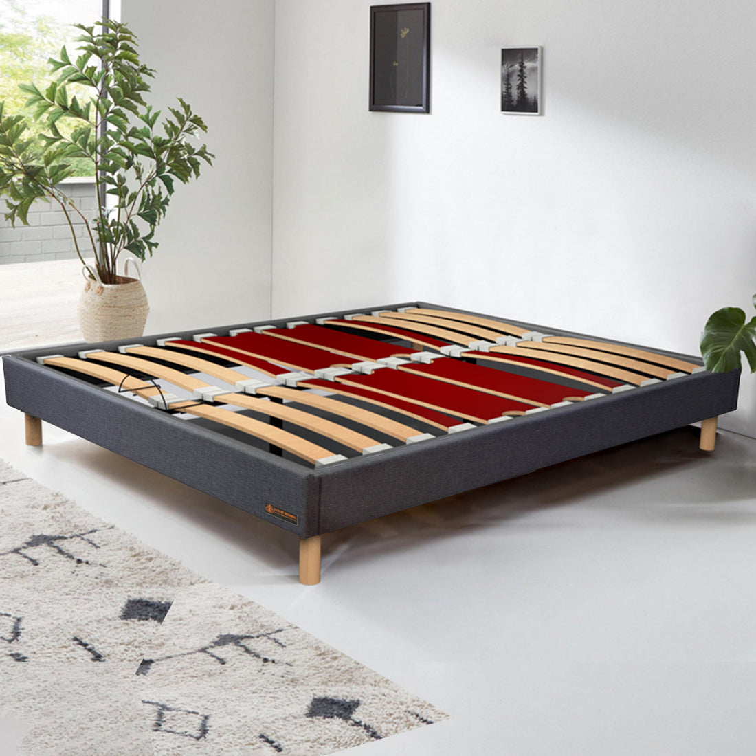Sommier tissu Eva : Cadre et pieds en bois - sommier à lattes flexibles