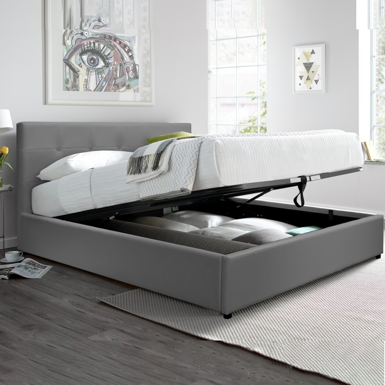 Penthouse-Bett mit Stauraum: Kunstleder und Lattenrost