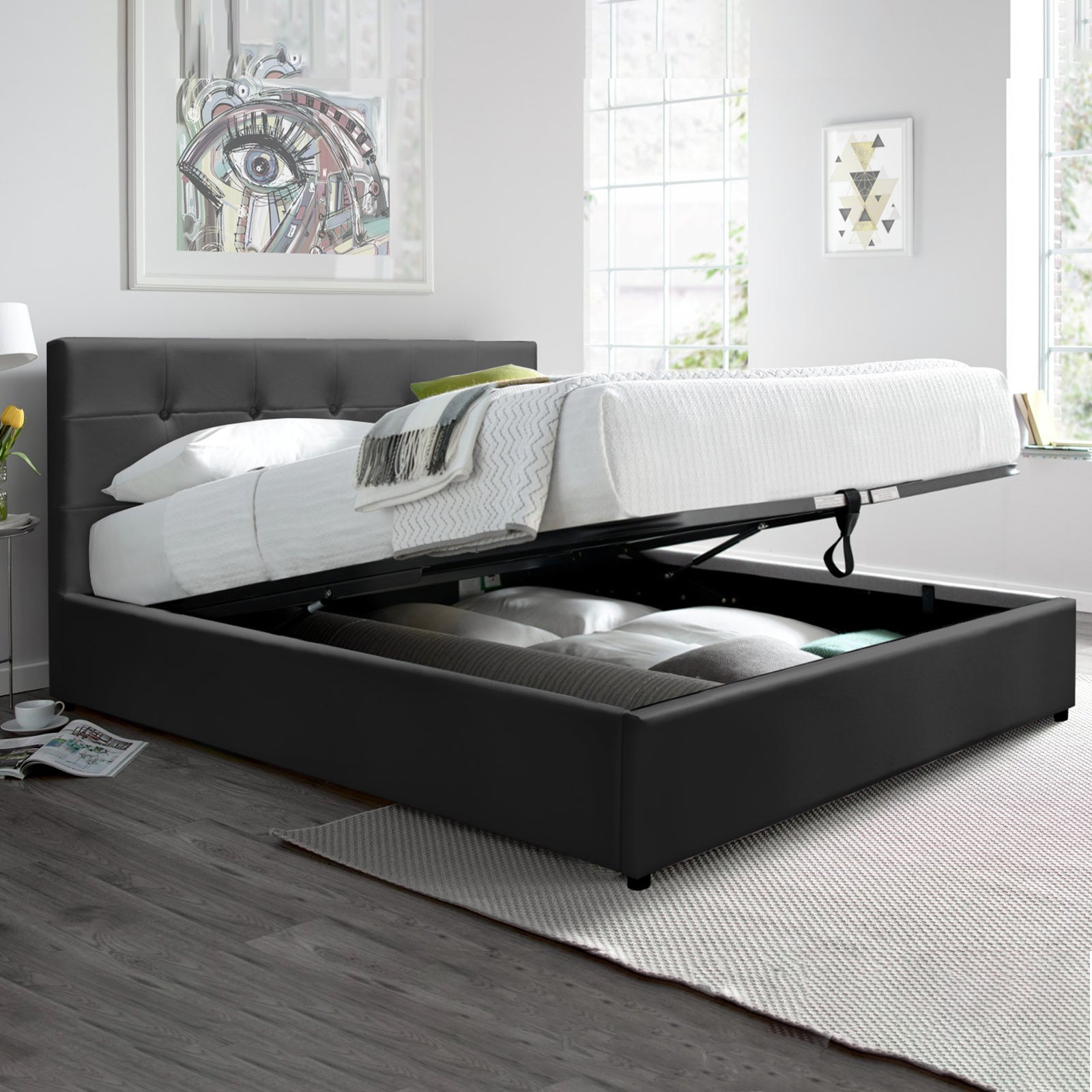 Penthouse-Bett mit Stauraum: Kunstleder und Lattenrost