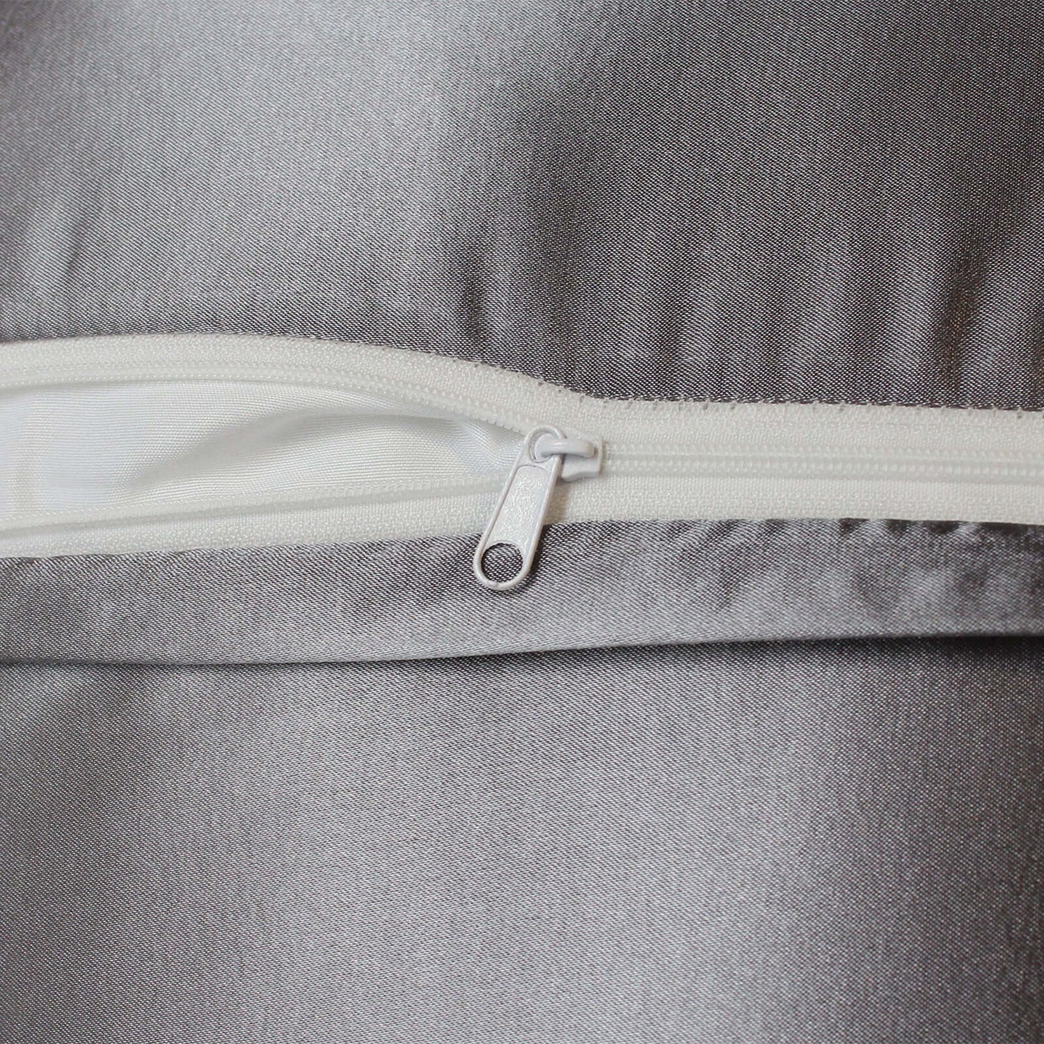 Platinium-Matratze mit Luxuskissen: limitierte Serie