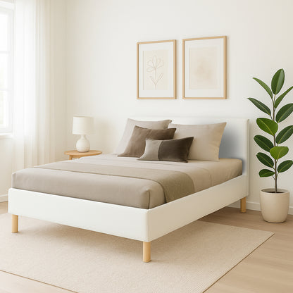 Skandinavisches Stoffbett Marquis: flexibler Lattenrost aus Holz