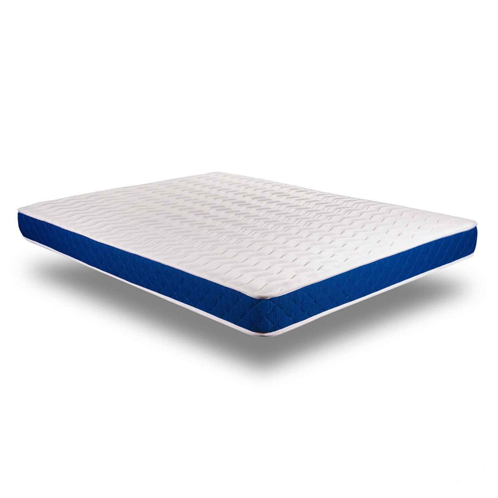 Matelas Club : mousse à mémoire de forme et soutien mi-ferme