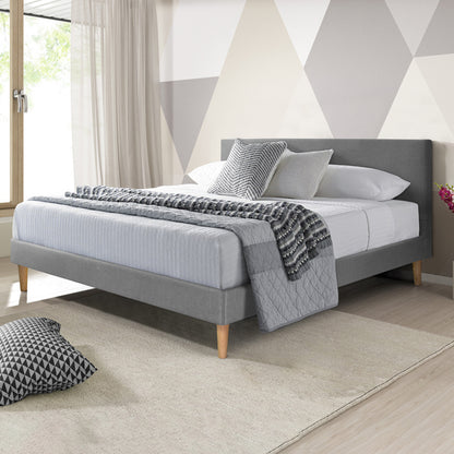 Skandinavisches Stoffbett Marquis: flexibler Lattenrost aus Holz