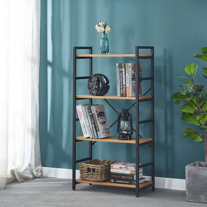 Aston Regal: Industrieller Stil, Holz und Metall