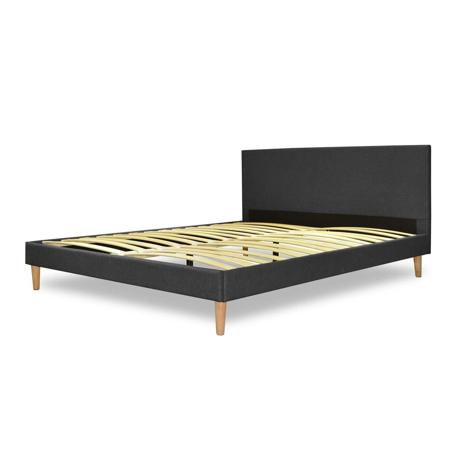 Skandinavisches Stoffbett Marquis: flexibler Lattenrost aus Holz